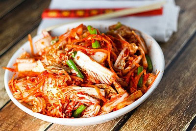 Hấp dẫn với món kim chi của Hàn Quốc. Hấp dẫn với món kim chi của Hàn Quốc.