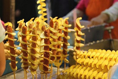 Những Món Ăn Đường Phố Ngon Ngất Ngây Khi Tới Hàn Quốc Những Món Ăn Đường Phố Ngon Ngất Ngây Khi Tới Hàn Quốc