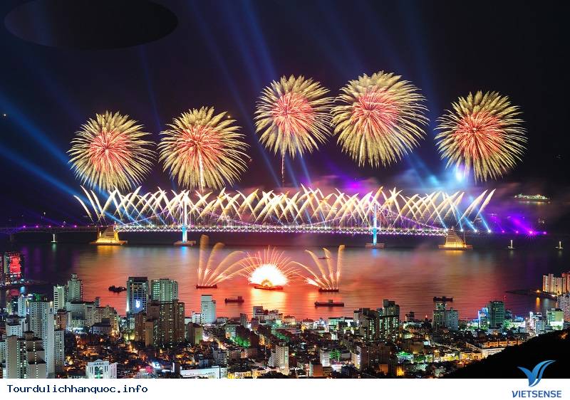 Trải Nghiệm Vẻ Đẹp Rực Rỡ Của Lễ Hội Pháo Hoa Quốc Tế Seoul 2018 - Ảnh 1 Trải Nghiệm Vẻ Đẹp Rực Rỡ Của Lễ Hội Pháo Hoa Quốc Tế Seoul 2018 - Ảnh 1